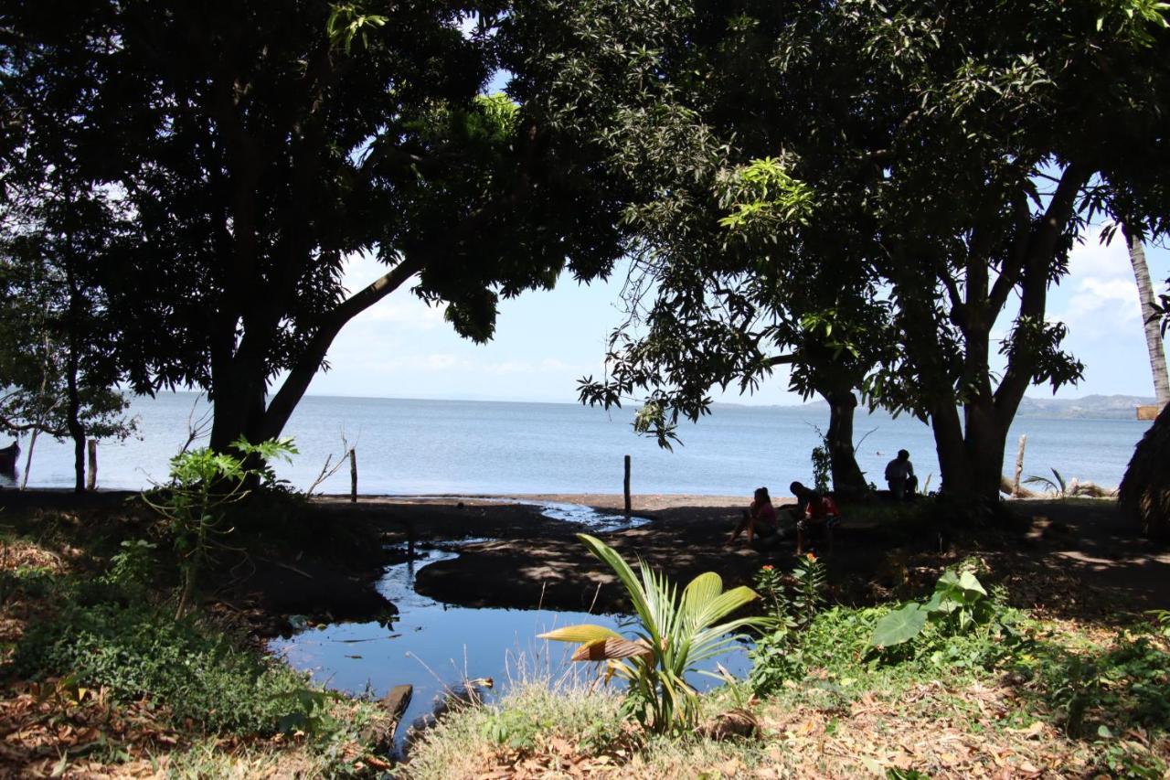 La Sirenita - Ometepe Hotel Altagracia Luaran gambar